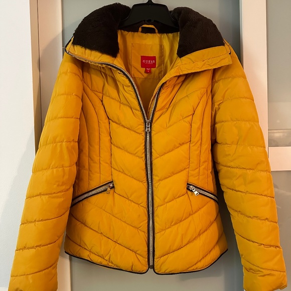 GUESS Warm Coat - Picture 1 of 3